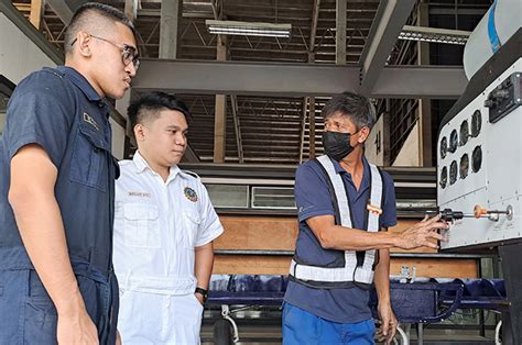 tuition fee for aircraft mechanic|FEATI University: Aircraft Maintenance & Tech. courses offered.